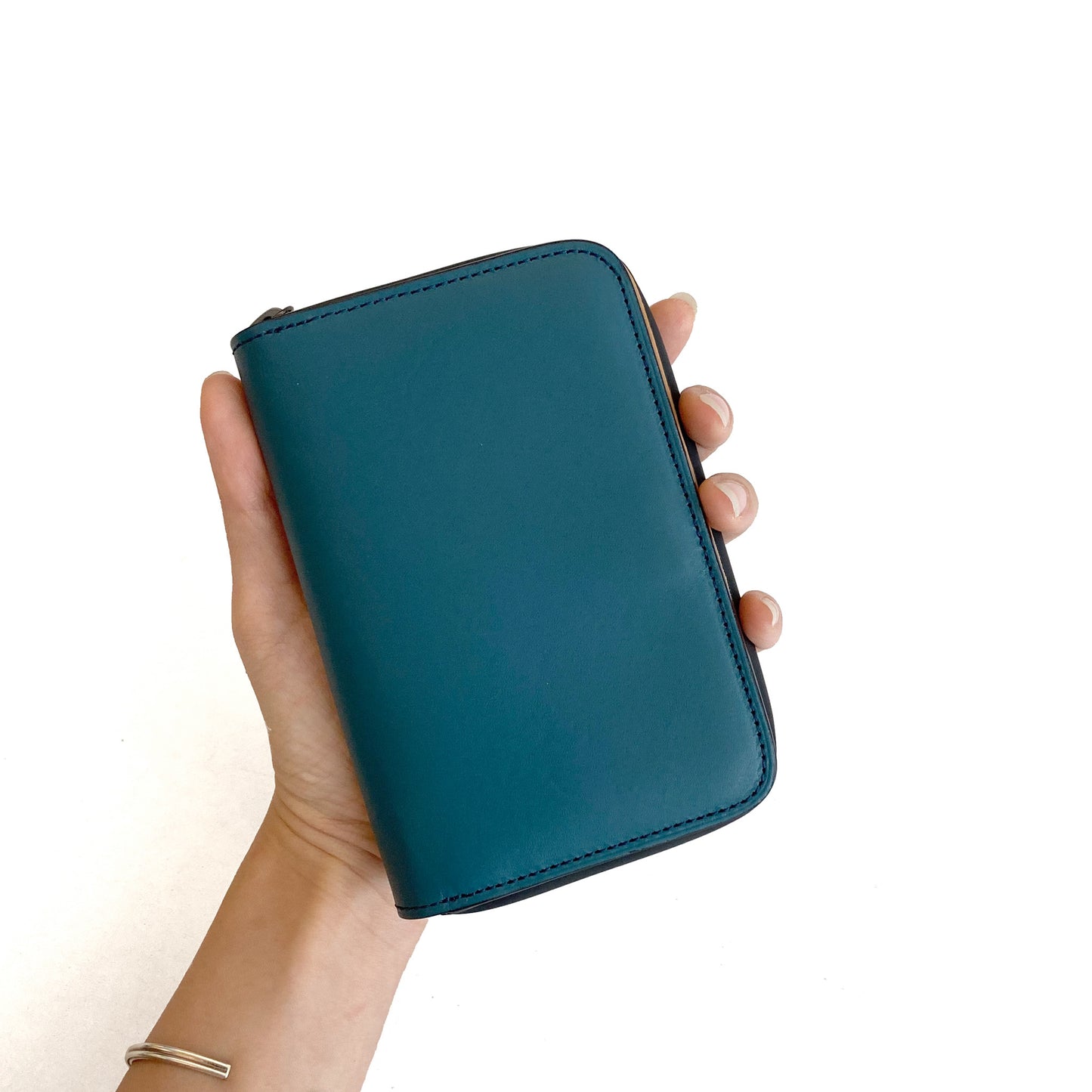 Weekday pouch