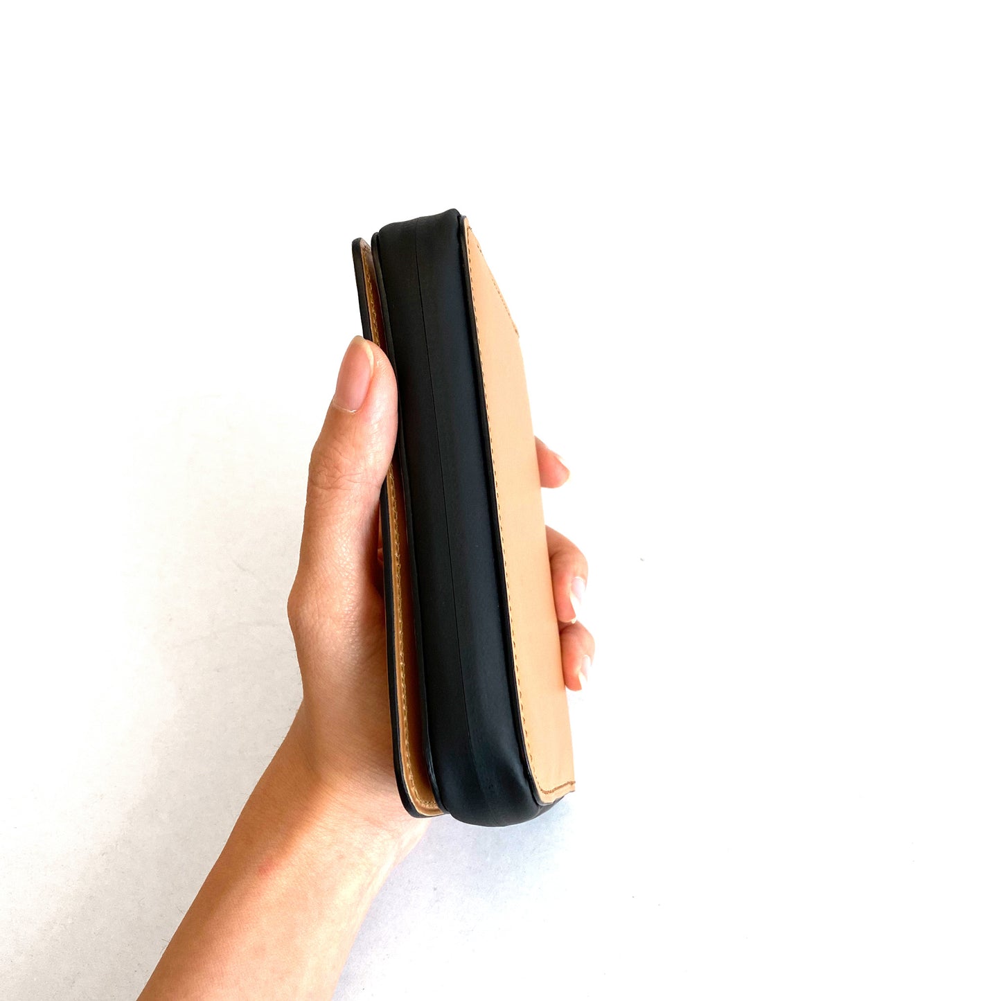 Weekday pouch