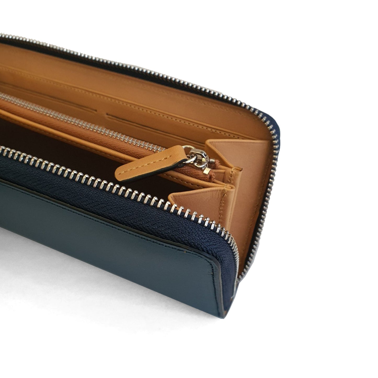 W zip wallet