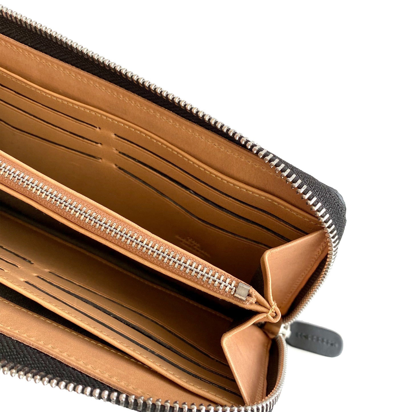 W zip wallet